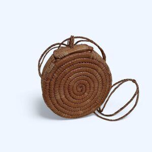 Woven Round Purse